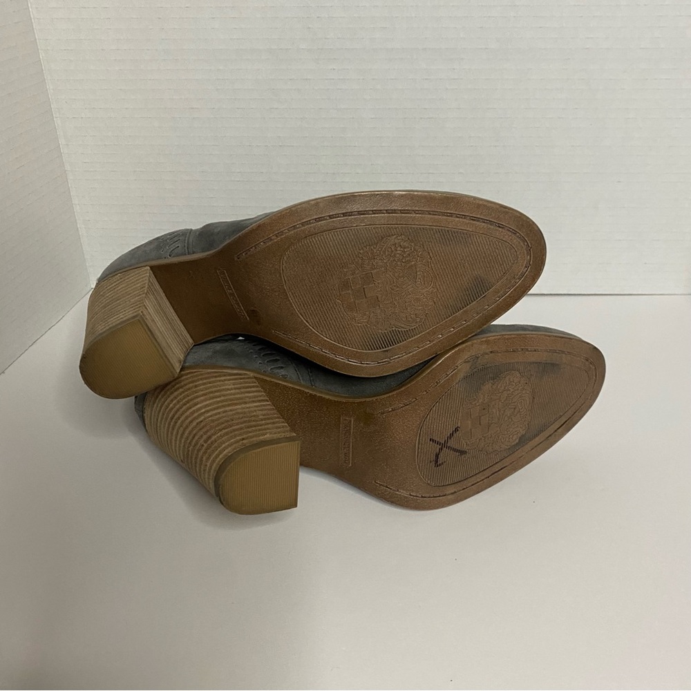 Vince‎ Camuto Fileana Split Shaft Gray Suede Ankle Booties - Picture 7 of 10